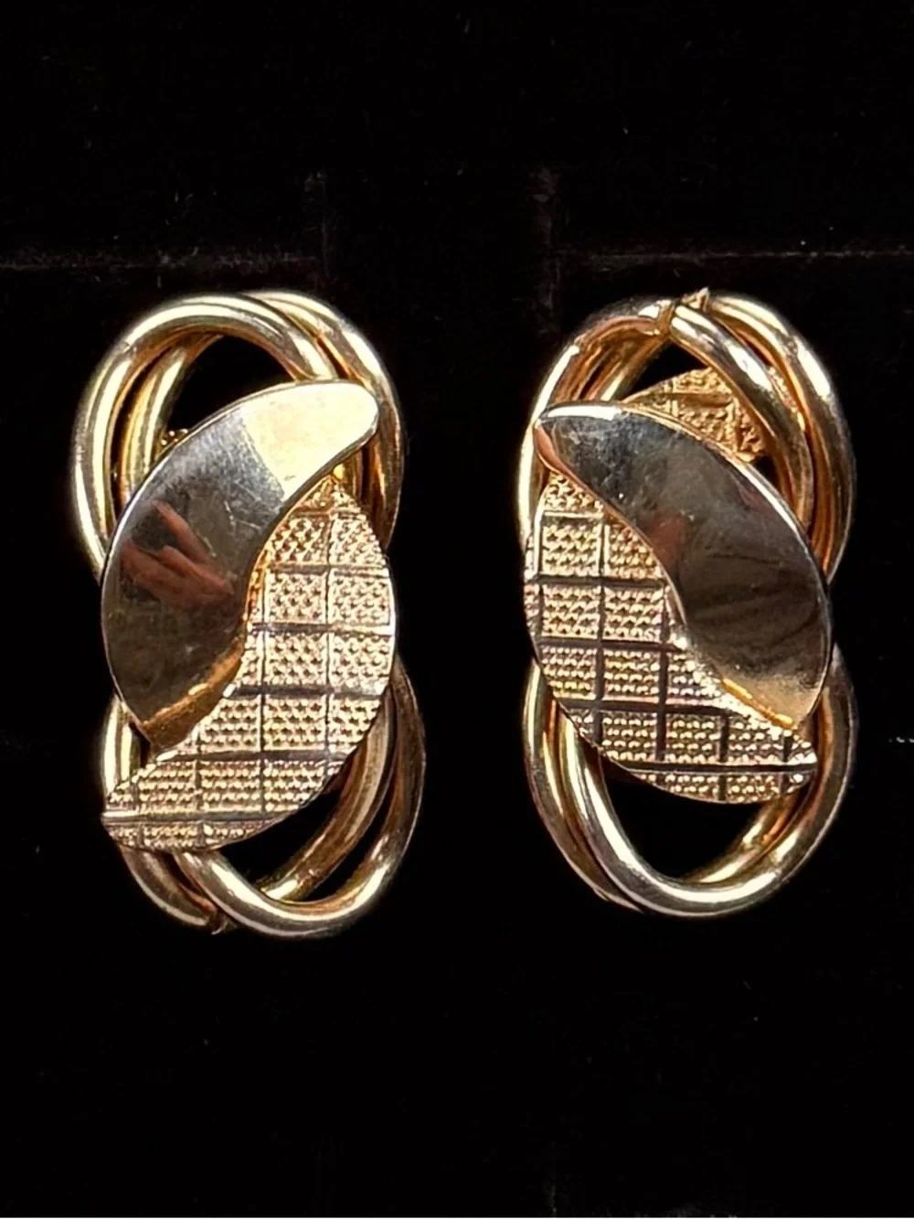 Vintage, aged goldtone, weighted clip on earrings